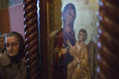 110417431_badnjevecepaljenjebadnjaka_photovladimirzivojinovic002